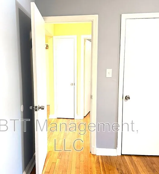4013 38th St #301 — Photo 23
