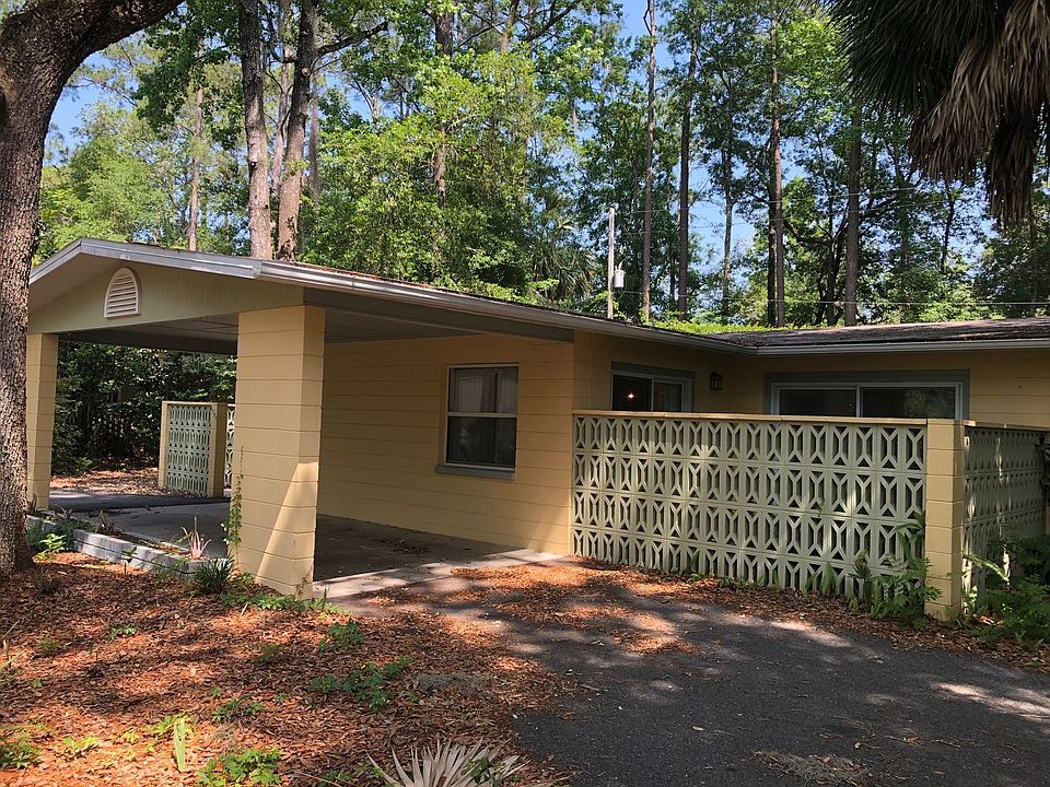 1st image of 4040 NW 19th Pl