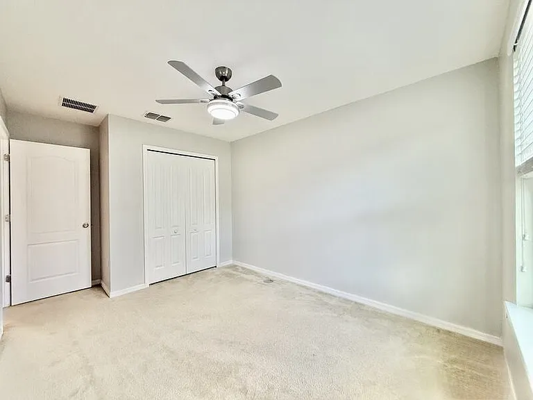 3824 Exeter Ln #1 — Photo 29