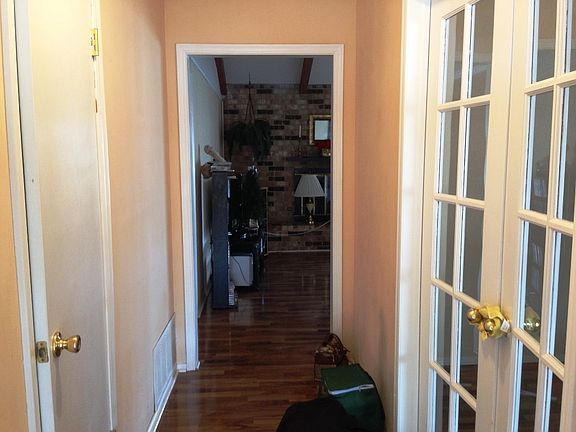 2nd image of 2303 Randolph Dr