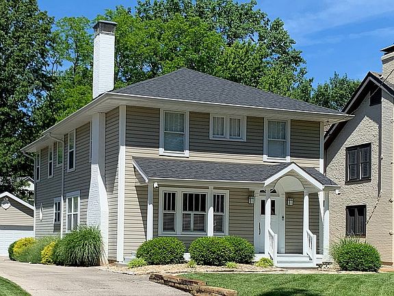 2nd image of 109 Elm Ave