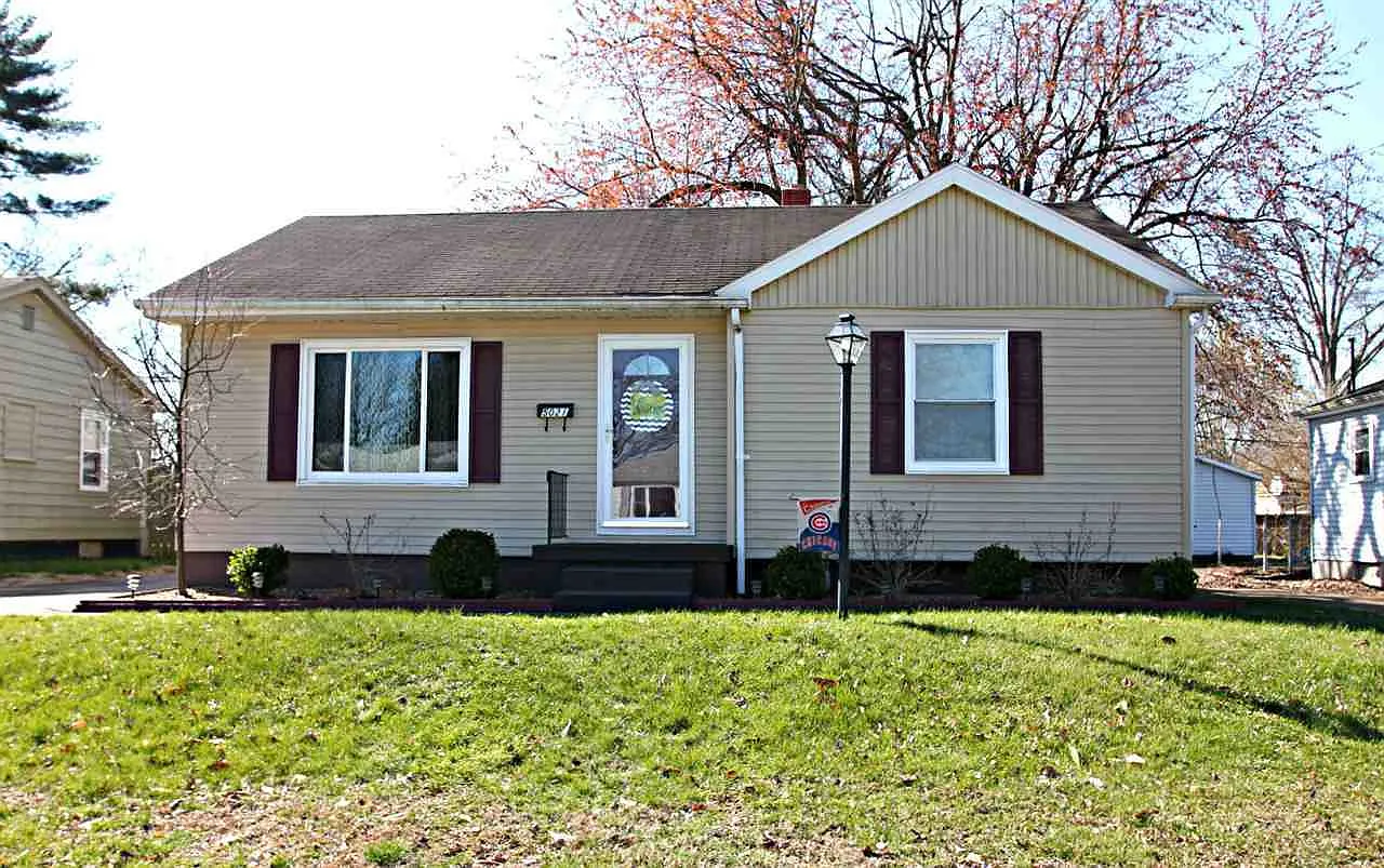 5021 Sweetser Ave photo 1