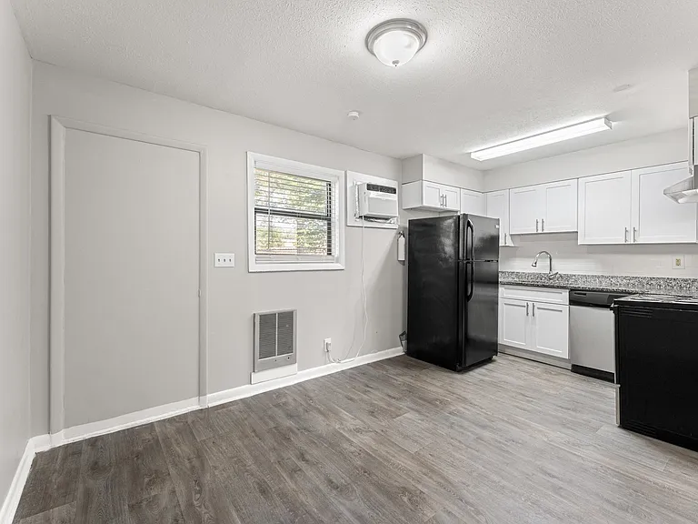 Balfour 296 — Photo 27