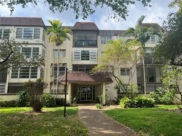 1681 NW 70th Avenue #111, Plantation, FL 33313