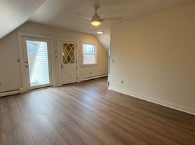 24-26 Hanson Street, 5