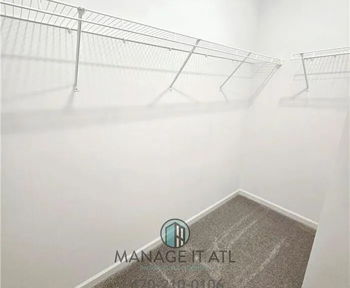 6162 Wayburn St — Photo 25
