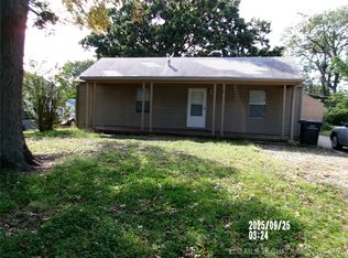 1513 S Hickory Ave, Bartlesville, OK 74003