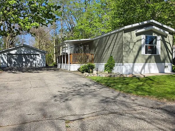 53640 26th St, Mattawan, MI 49071