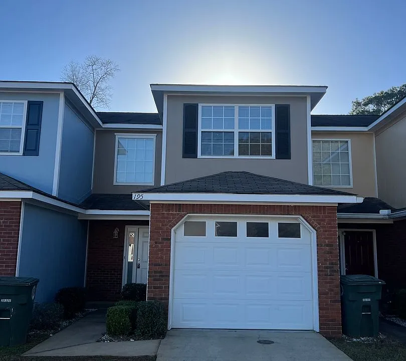 195 N Springview Dr