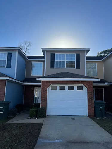 195 N Springview Dr Photo 1