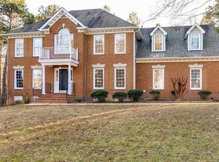 5573 Marsh Light Ln, Moseley, VA 23120