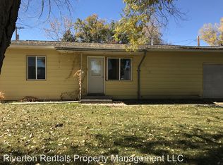 520 N 7th St E, Riverton, WY 82501