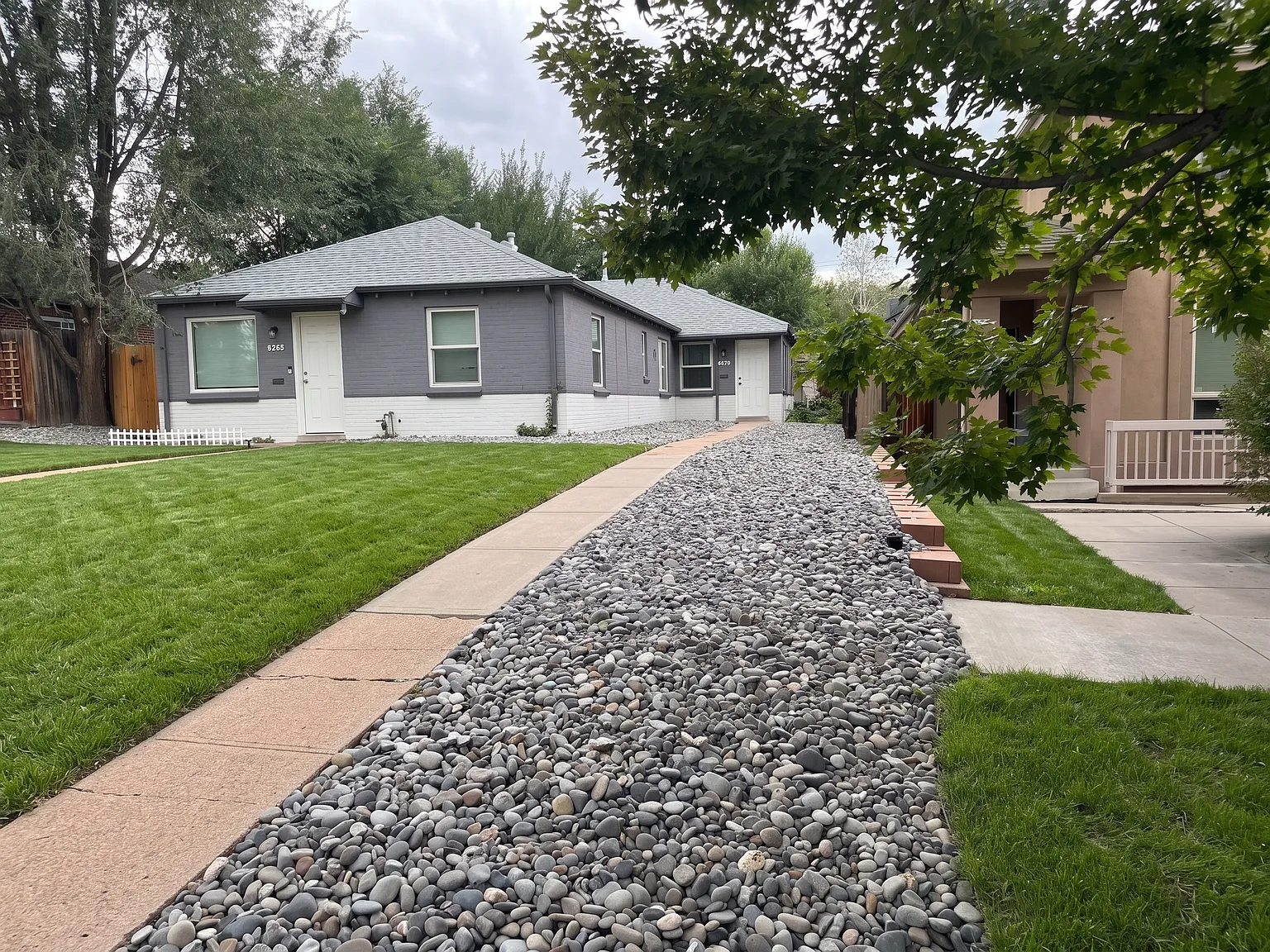 2 bed, 830 sqft, $1,850 — Photo 2
