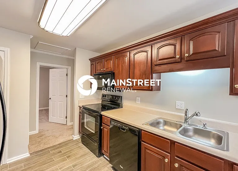 291 Shoal Creek Cir — Photo 9