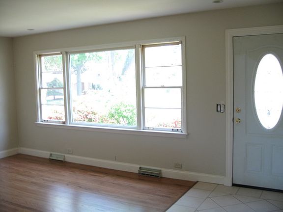 2nd image of 1036 Daniel Dr