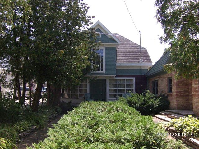 1st image of 158 N 2nd Ave #4