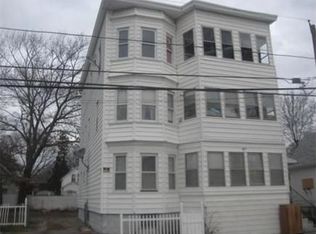 67 Kingston St, Lawrence, MA 01843