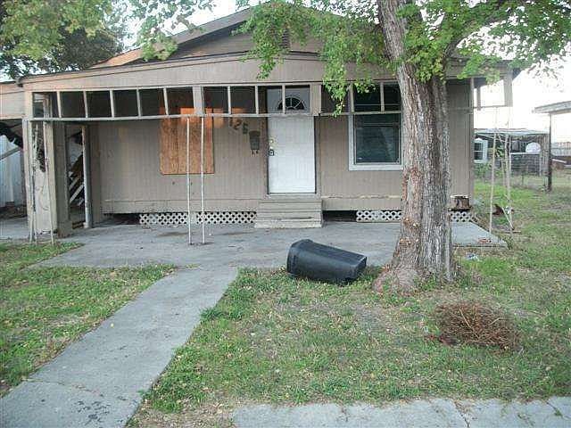 1st image of 726 Private Road Dr
