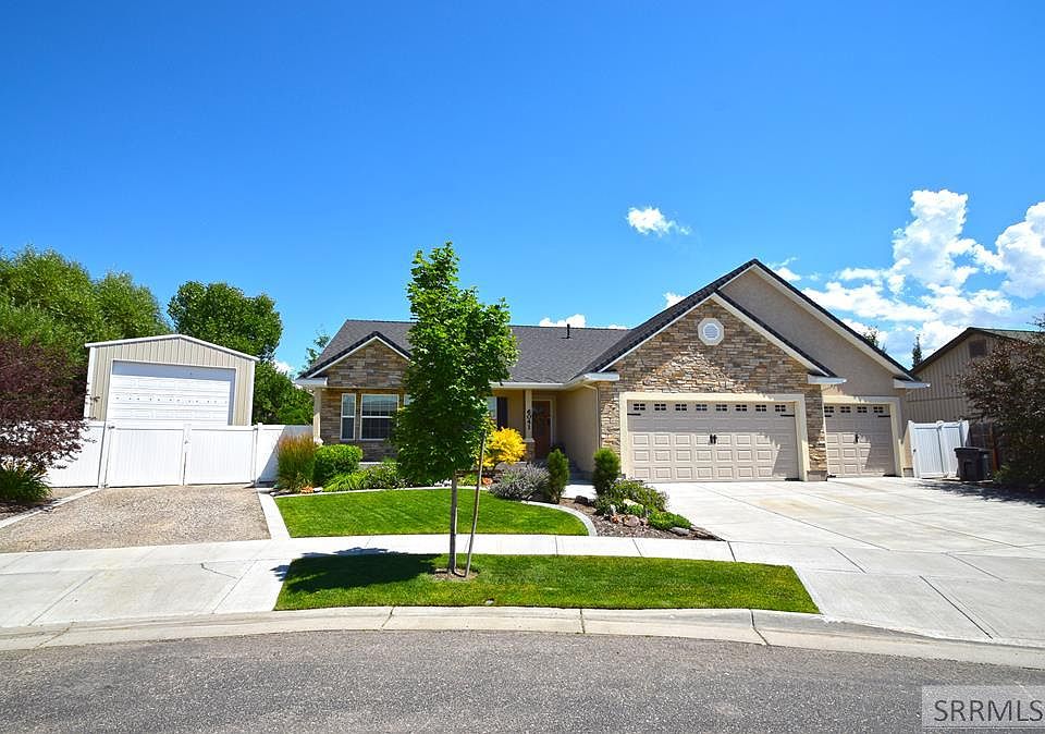 1st image of 6041 Malory Dr