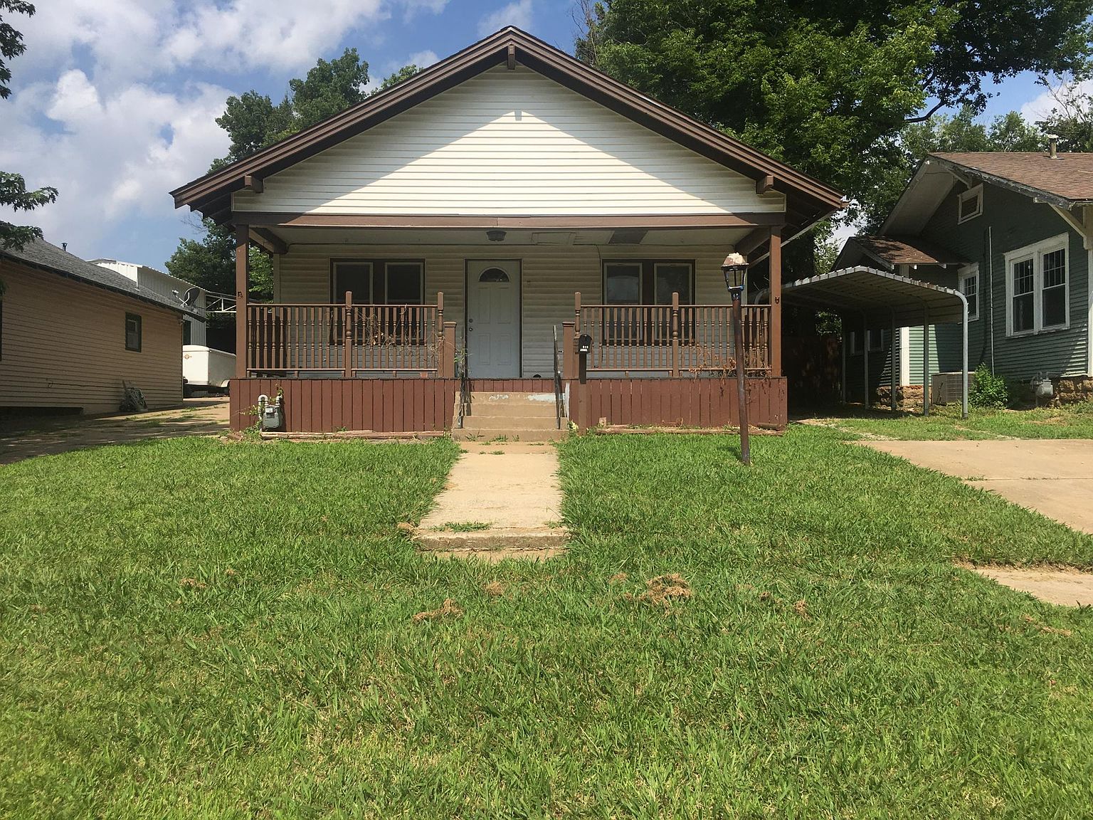 410 N 8th St, Ponca City, OK 74601 | Zillow