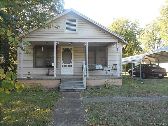 2nd image of 209 N Gertrude Ave