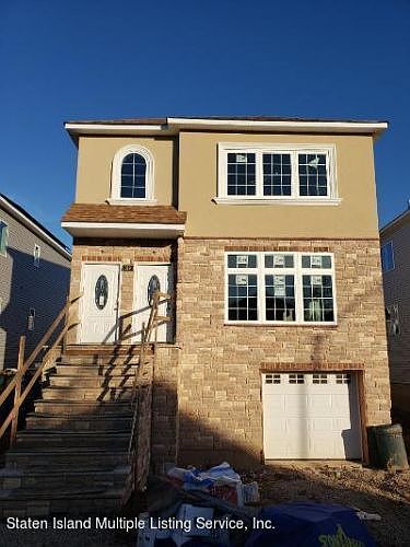 1st image of 323 Bartlett Ave