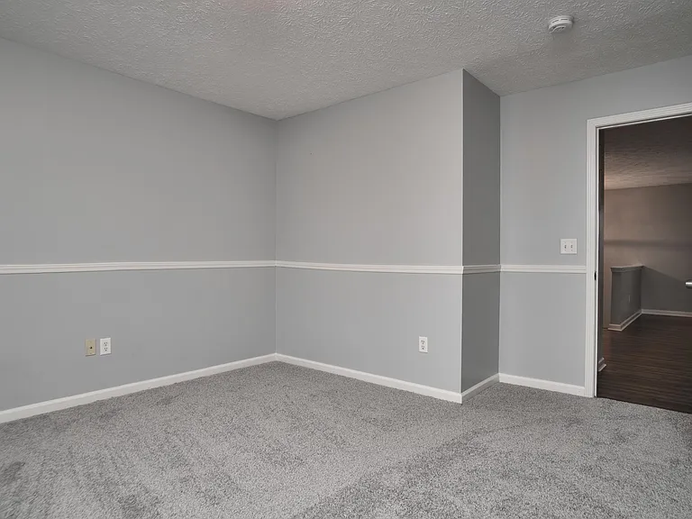 11080 McDowell Dr — Photo 37