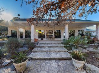 4652 Oak Aly, Kerrville, TX 78028