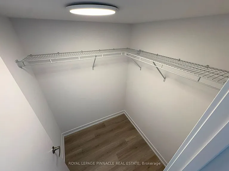 3 Bancroft Ln #202 — Photo 26