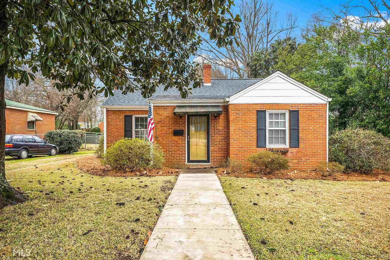 403 N Harris St, Sandersville, GA 31082 Zillow
