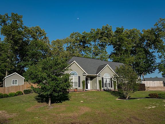 Corner lot w/irrigation sys