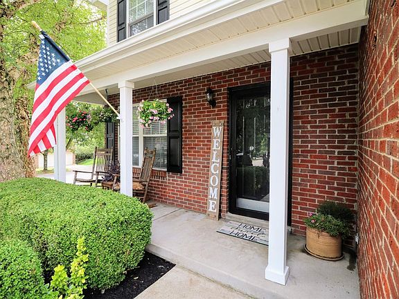2nd image of 169 Greenway Ln