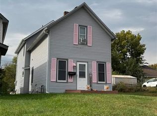 114 Reed St S, Waterville, MN 56096