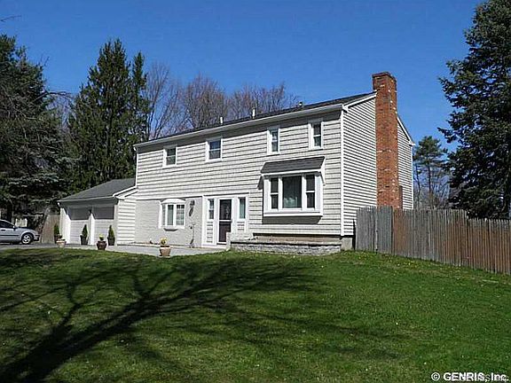 2nd image of 646 Bending Bough Dr