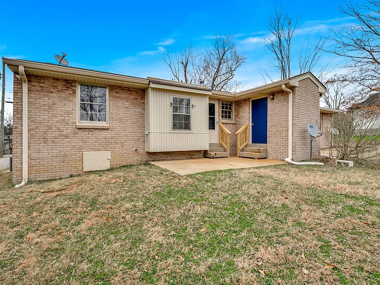 102 Jennings Dr #A — Photo 19