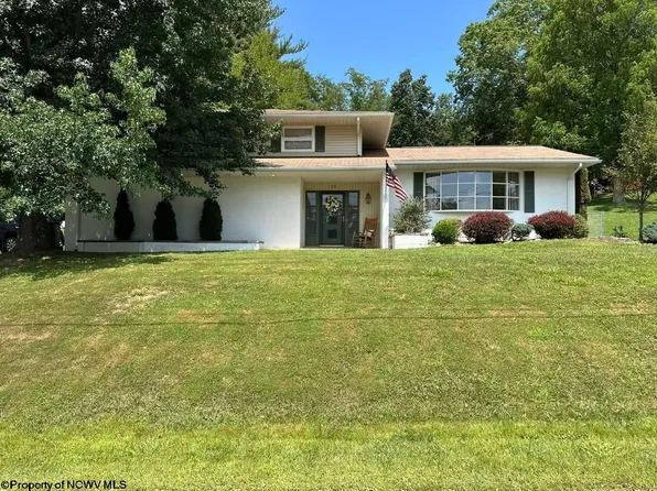 108 Allman Ave, Buckhannon, WV 26201