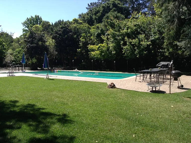 175 Ravenswood Ave — Photo 2