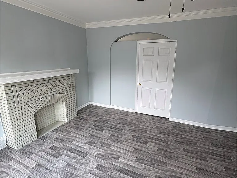 233 Laird Ave #2 — Photo 15