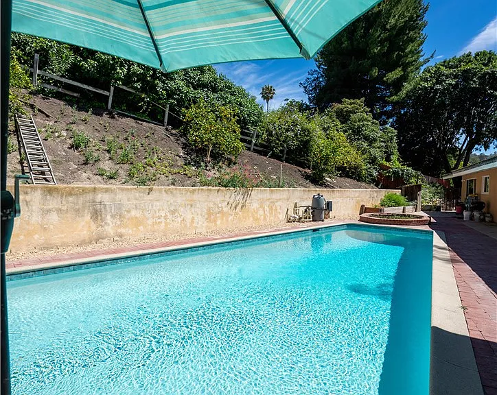 12 Martingale Dr — Photo 20