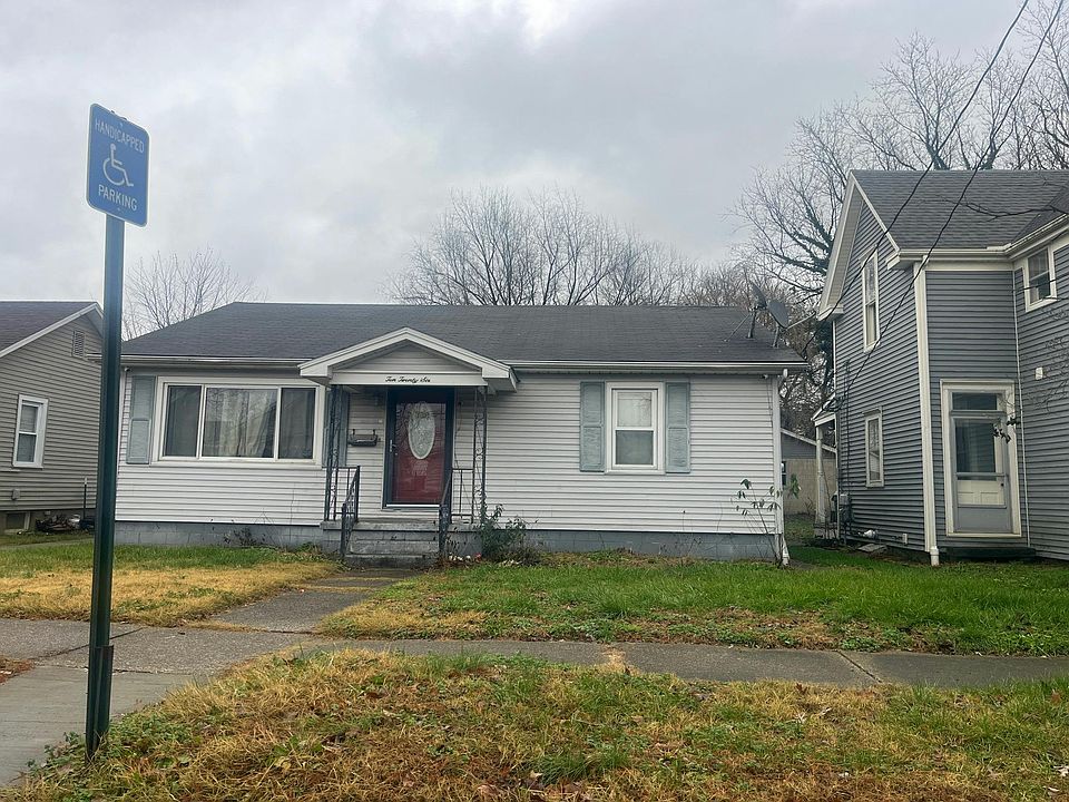 1st image of 1026 10th St
