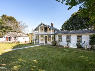 107 S Main St, Sheffield, MA 01257