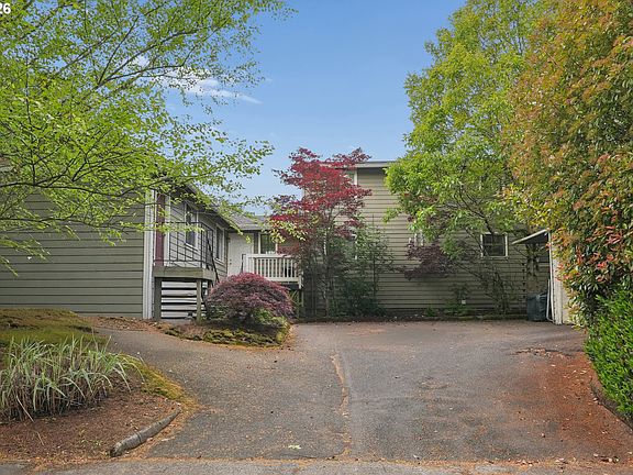 3rd image of 3371 SE 7th Ave