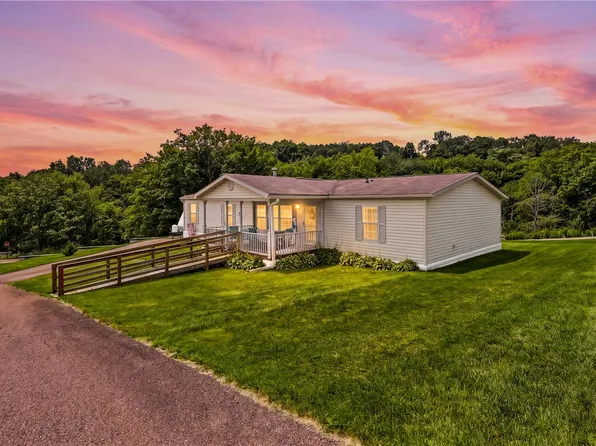 105 Sunset Dr, Berlin, PA 15530