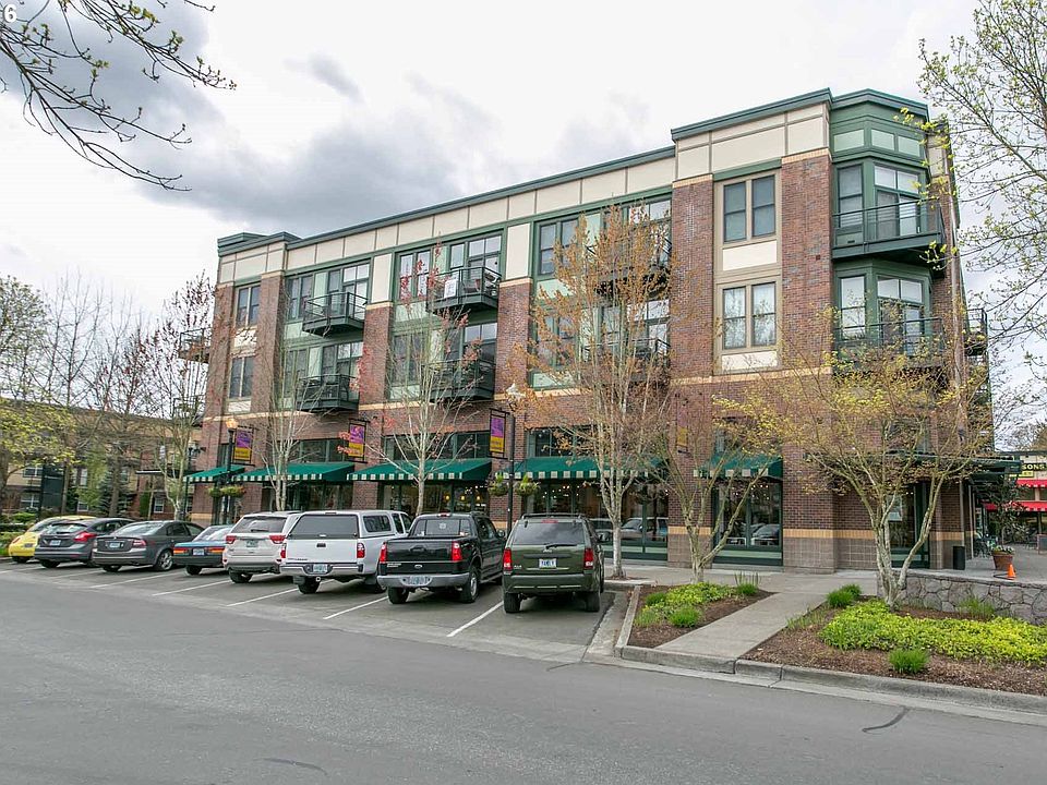 1st image of 1425 NE 61st Ave APT 306