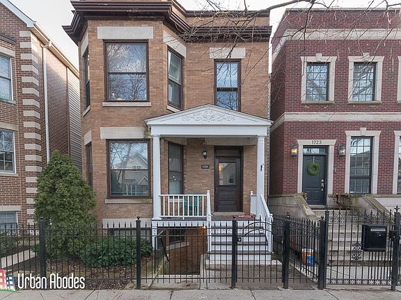 2nd image of 1721 W Nelson St #G09c