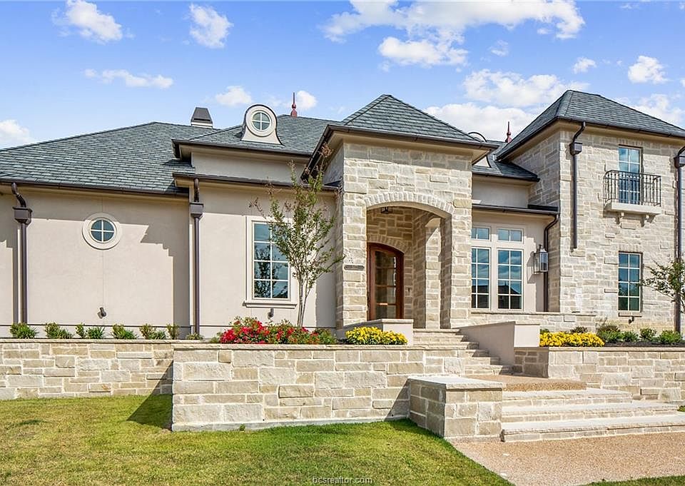 1st image of 5177 Portofino Dr