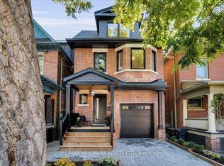25 Bowden St, Toronto, ON M4K2X3