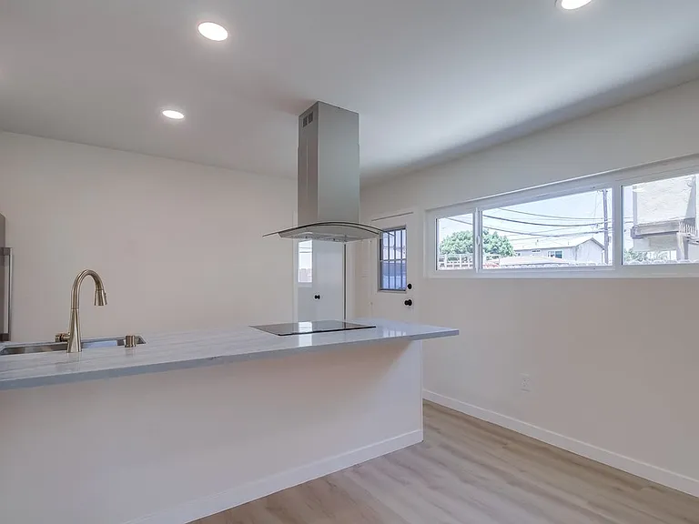 Bright natural light!