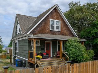 24 Strickland St, Nanaimo, BC V9R4R9