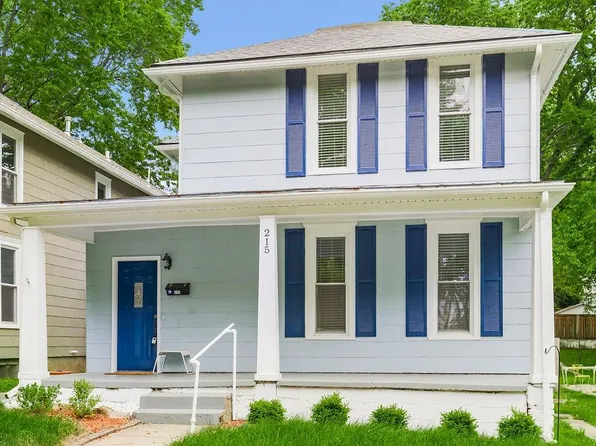 215 Pine St, Leavenworth, KS 66048